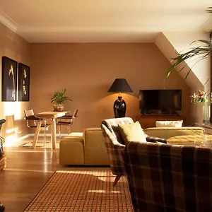  Apartment A Place - Boutique & Flats - Vrijdagmarkt 1